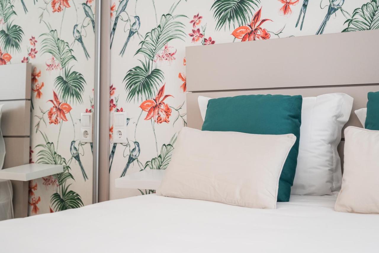 Nazare One Bedroom, 2 Mins From The Beach Buitenkant foto